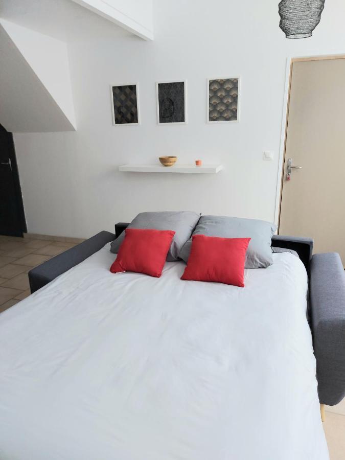 Appart Confort#1, Centre-Ville, Gare A Pieds Proche Commodites Maubeuge Exterior foto